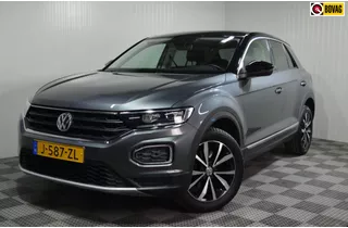 Volkswagen T-Roc 1.5 TSI Sport / Virt.Cock. / Camera / Stoelverw./ Led / Adap.Cruise / Pdc