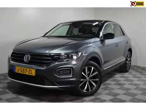 Volkswagen T-Roc 1.5 TSI Sport / Virt.Cock. / Camera / Stoelverw./ Led / Adap.Cruise / Pdc