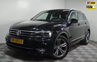 Volkswagen Tiguan 1.4 TSI Comfortline Business R-Line / Carplay / Trekhaak / NL auto