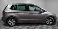 Volkswagen Golf Sportsvan 1.4 TSI Highline / Automaat / Trekhaak / NL auto Foto