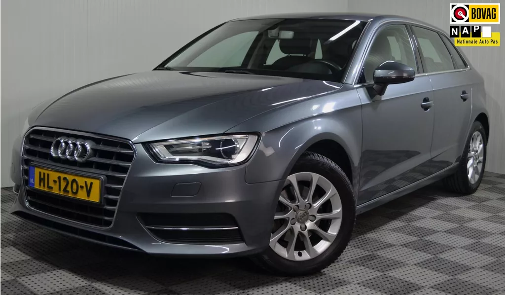 Audi A3 Sportback 1.2 TFSI Attraction Pro Line plus / NL auto