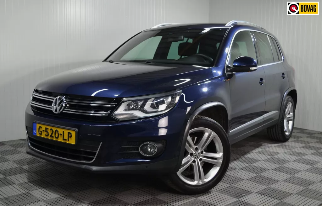Volkswagen Tiguan 1.4 TSI R-Line Edition / Trekhaak / Camera / Stoelverw./ Pdc / Navi.