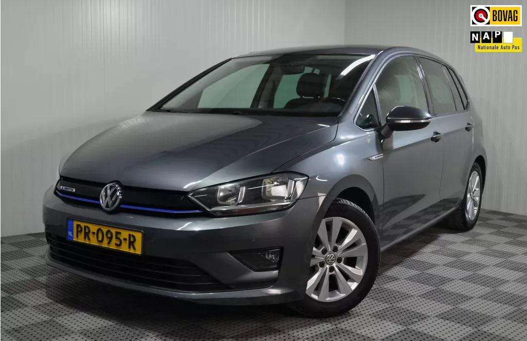 Volkswagen Golf Sportsvan 1.0 TSI Comfortline / Carplay / Trekhaak / Pdc / 1 eigenaar / NL auto