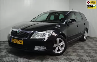 Skoda Octavia Combi 1.2 TSI Elegance / Navi. / Pdc / Ecc / Nieuwe ketting / NL auto