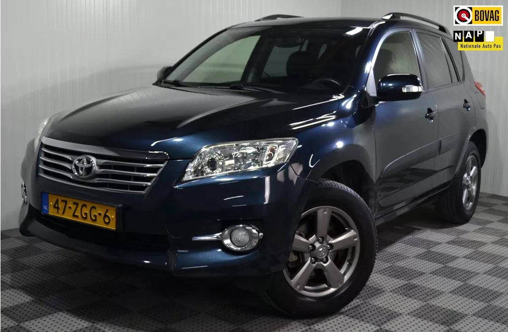 Toyota RAV4 2.0 VVTi X-Style 2WD / Trekhaak / Camera / Stoelverwarming / NL auto
